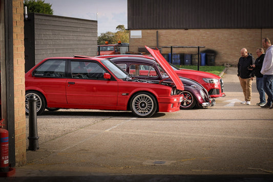 Our First “Kaffee & Kolben” – Coffee & Pistons at Fuel & Fable